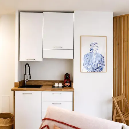 Del Mar Apartment *