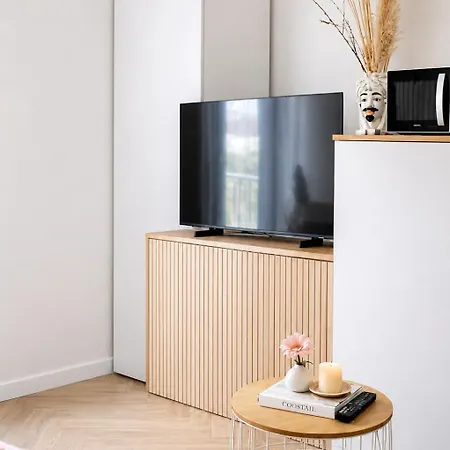 Del Mar Apartment *